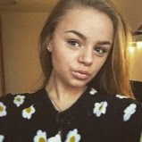 Holly James Photo 24