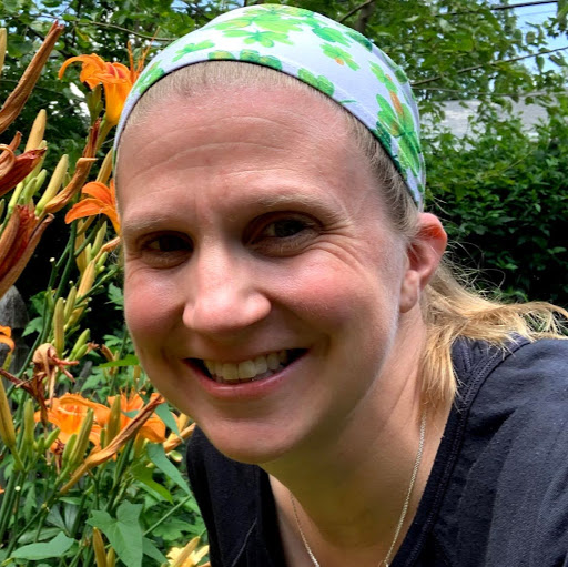 Elizabeth Brannan Photo 14