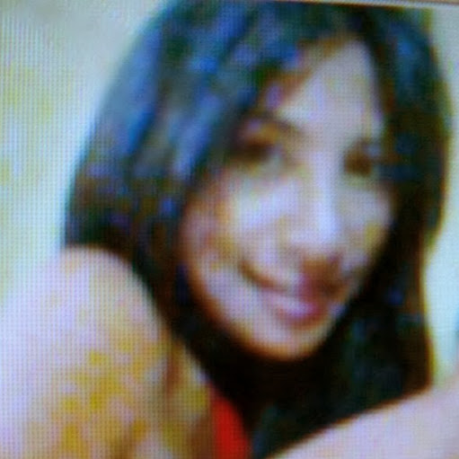 Angela Lugo Photo 32