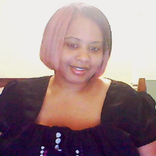 Tracy Hogan Photo 15