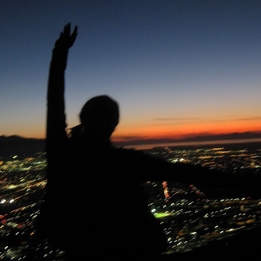 Julie Ewing Photo 35