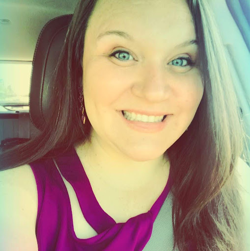 Elizabeth Dyess Photo 2