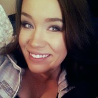 Megan Farnsworth Photo 30