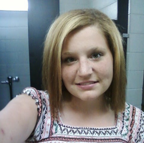 Jessica Collier Photo 14