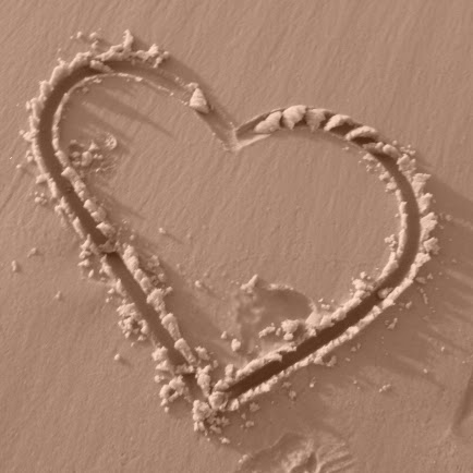 Stephanie Matthews Photo 19