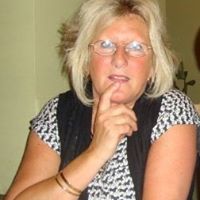 Christine Davies Photo 26