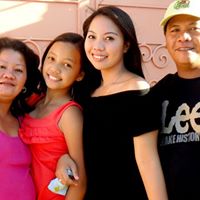 Julia Valenzuela Photo 18