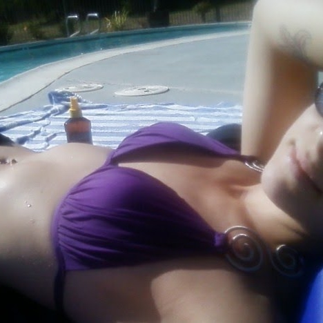 Amber Schultz Photo 20