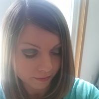 Erica Richards Photo 29