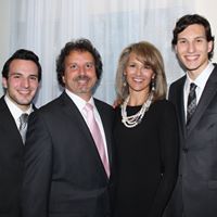 Jonathan Lang Photo 7