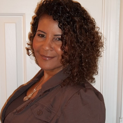 Sandra Collins Photo 34