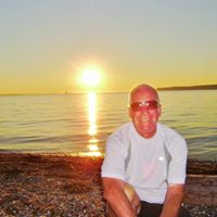 Dennis Eckstein Photo 6
