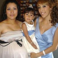 Kristen Ayers Photo 19