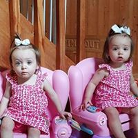 Michele Hardin Photo 15