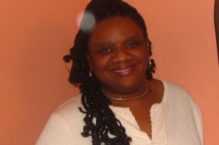 Angie Evans Photo 31