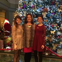 Laurie Harvey Photo 41