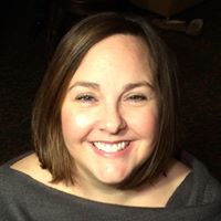 Lara Petersen Photo 10