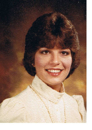 Christine Cook Photo 50