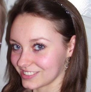 Emily Graves Photo 16