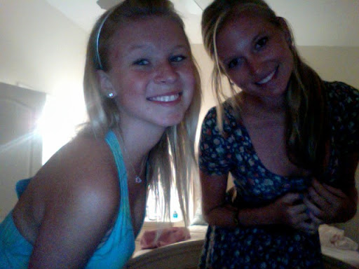 Sara Becker Photo 13