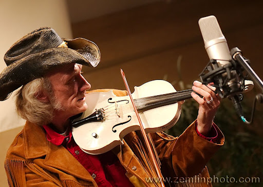 Craig Small Photo 15