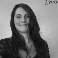 Julia Matheny Photo 13