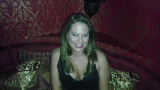 Jennifer Winter Photo 26