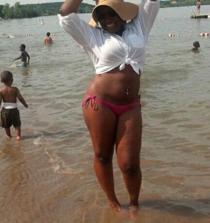 Ebony Jenkins Photo 16