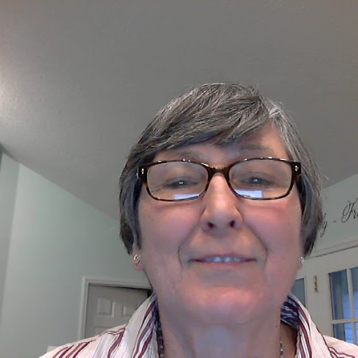 Elizabeth Mcclain Photo 27