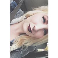 Tracey Holland Photo 13