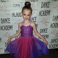 Kristi Merritt Photo 17