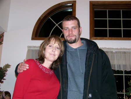 Julie Kelly Photo 7