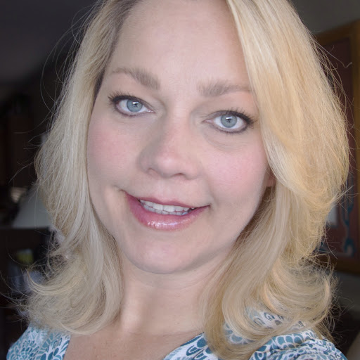 Julie Anderson Photo 42