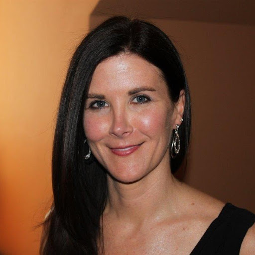 Danielle Hollingsworth Photo 10