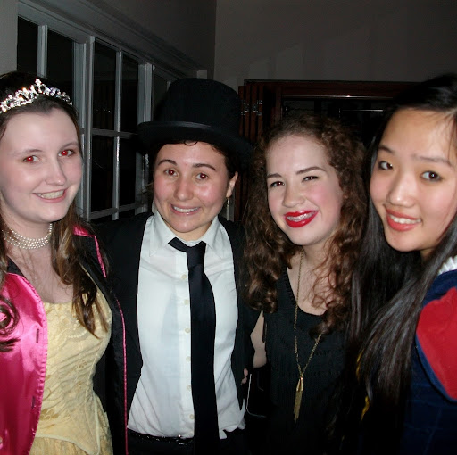 Hannah Carter Photo 31