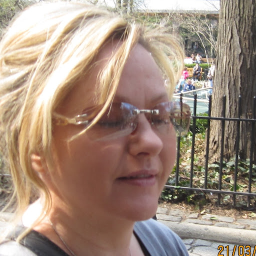 Esther Mccarthy Photo 26