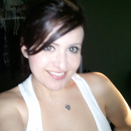 Heather Hernandez Photo 14