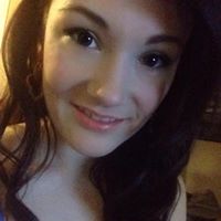 Millie Reynolds Photo 14