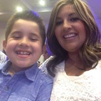 Elizabeth Saenz Photo 27