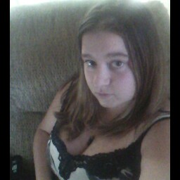 Robin Vaughn Photo 28