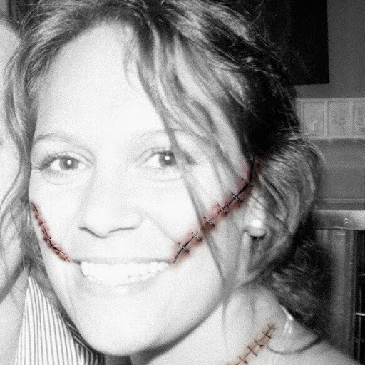 Carla Marshall Photo 36