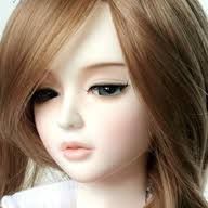 Josephine James Photo 23