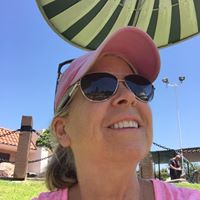 Julie Pendleton Photo 36