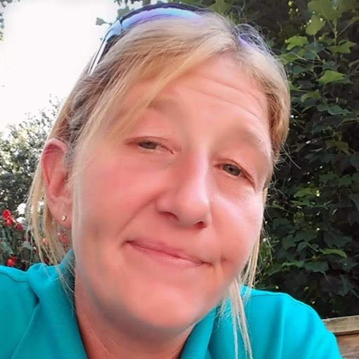 Christina Thacker Photo 13