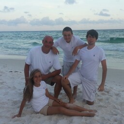 Bryan Vaughn Photo 35