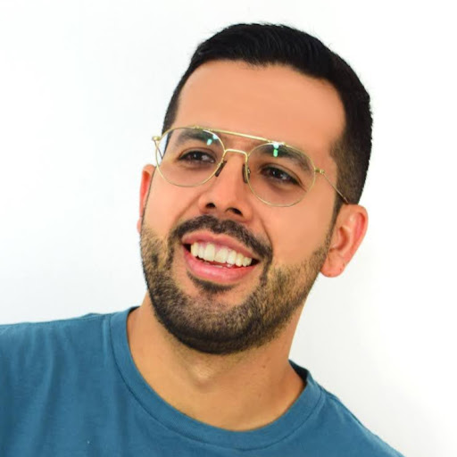 Alan Valdez Photo 17