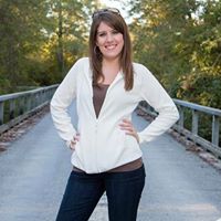 Shelley Elliott Photo 27