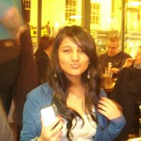 Erica Jennings Photo 20