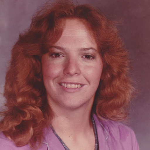 Carol Richardson Photo 17