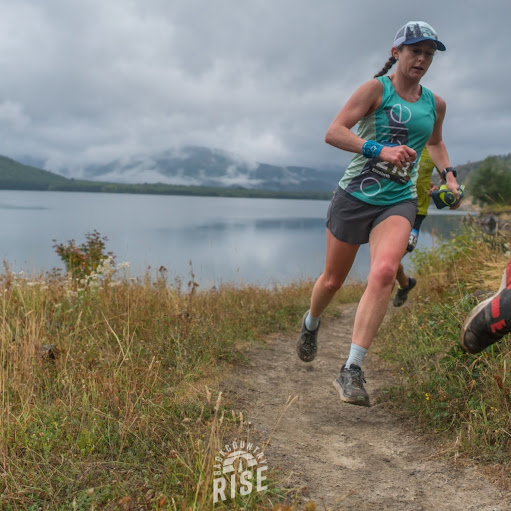 Elizabeth Carey Photo 27